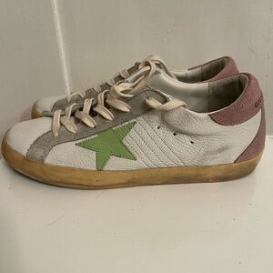 Golden Goose LIMITED EDITION Superstar classic shoe. Size 40. Great condition.